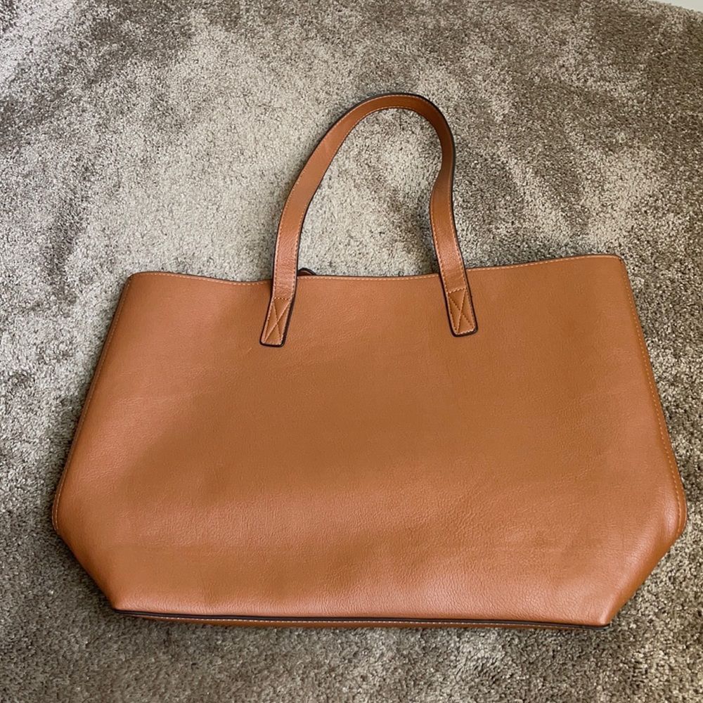 BNWOT Old Navy Leather Tote